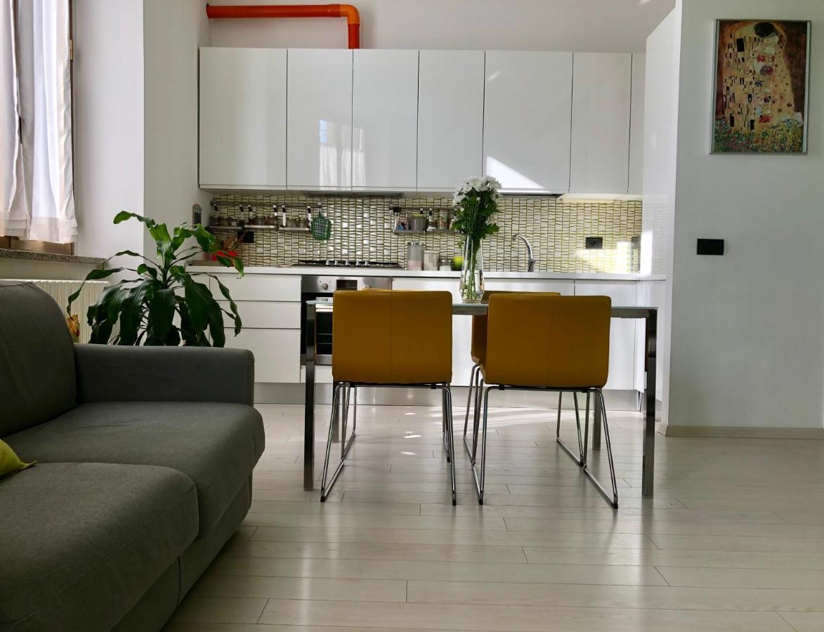 Intero Appartamento Lgbtq+ Zona Loreto Milaan Buitenkant foto